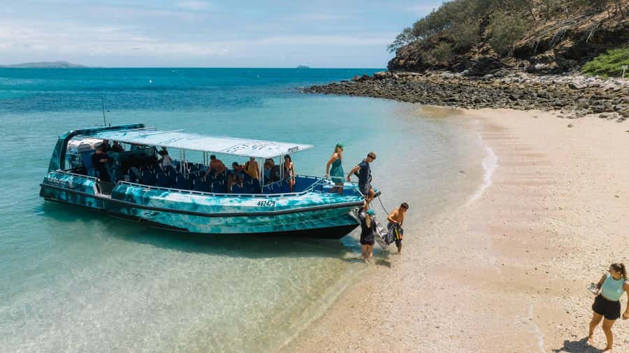Yeppoon: Great Keppel Island Fast Boat Snorkel & Lunch Tour - Key points to know before booking