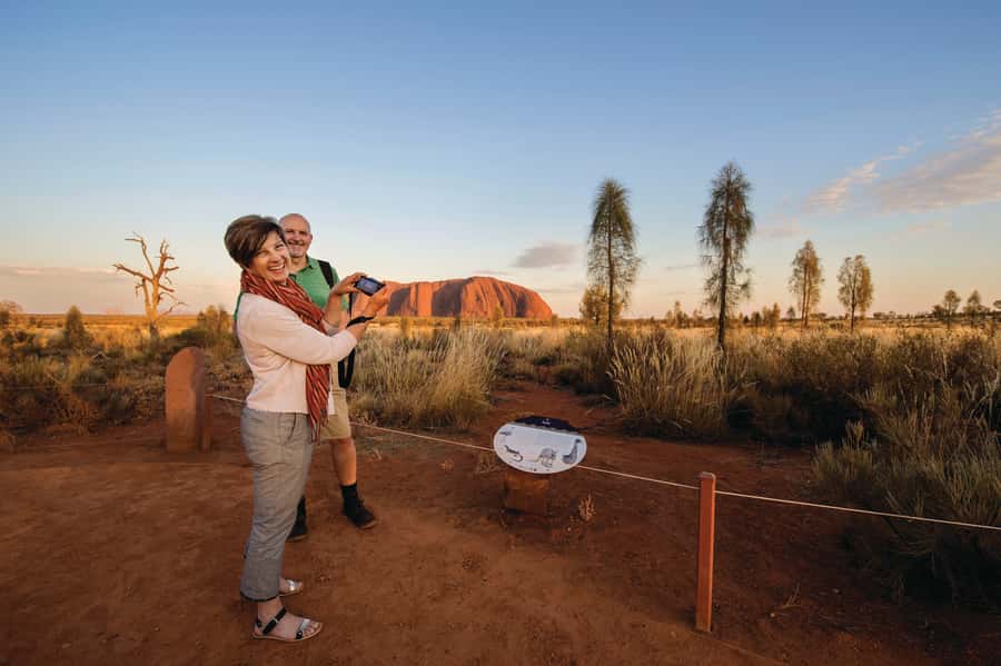 Yulara: Uluru Sunrise and Kata Tjuta Day Trip by Bus - Key points to know before booking